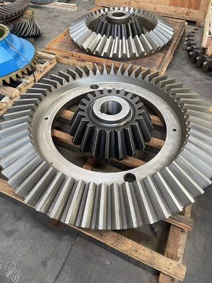 Αντιτριβάνι Helical Bevel Gear Σπειροειδής Με Απαιτούμενη Επιφάνεια Τελείωση Προσαρμογή